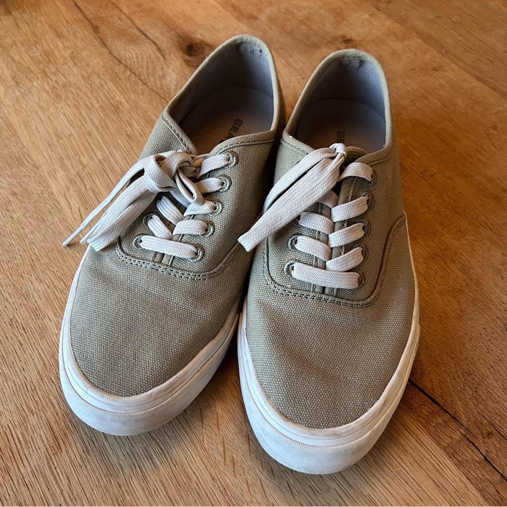 Seavees women’s sneaker